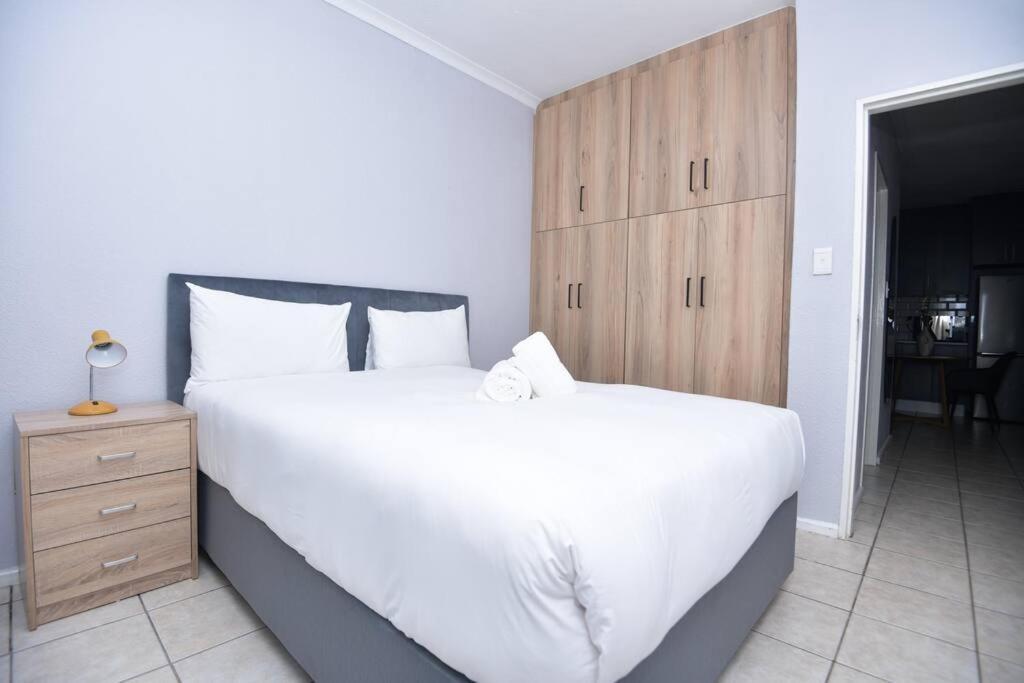 Comfy Hatfield Appartment Pretoria-Noord Exteriör bild