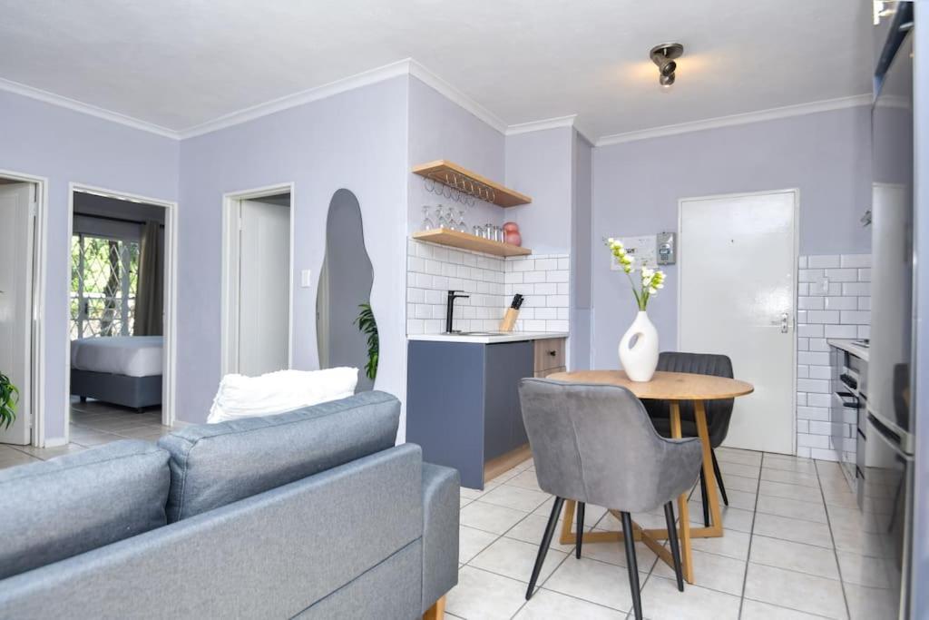 Comfy Hatfield Appartment Pretoria-Noord Exteriör bild